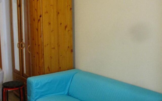 Mandarin Hostel