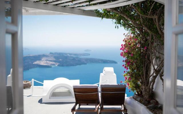 Iatis View Collection - Adults Only