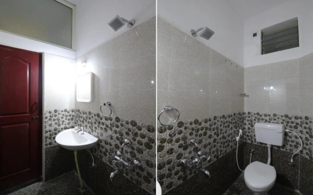 Mathura Inn By OYO Rooms
