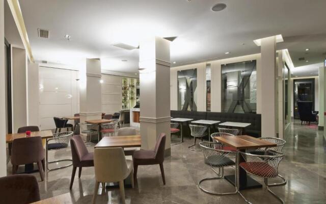 Four Points Flex by Sheraton Istanbul Taksim Square