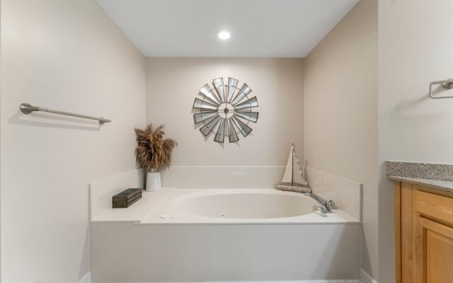 Marisol 401 - Coastal Serenity