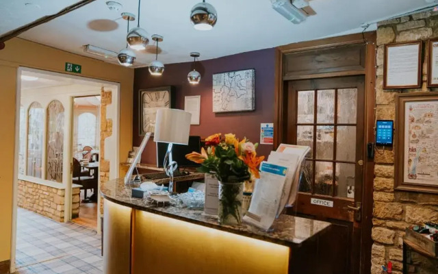 Redesdale Arms Hotel