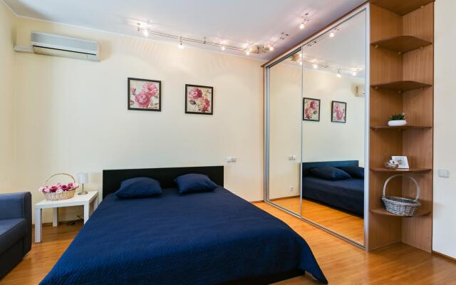 GMApartments on 1st Volkonsky Lane