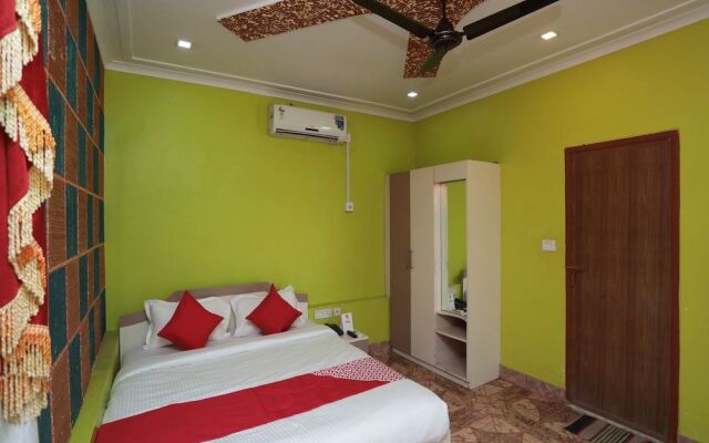 OYO 16977 Megha Resort
