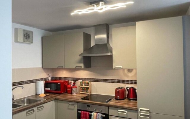 Aarons Stunning 2-bed in Aberdeen City Centre