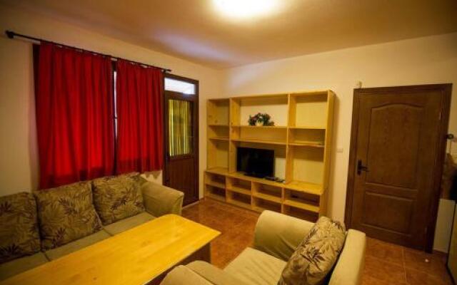 Guest House Tandov