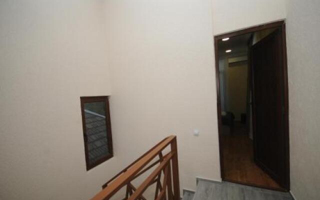Hotel 9 Rooms