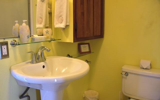 Deckhouse - Two Bedroom Home