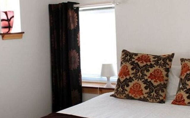 Redlands Country Lodge Guest House