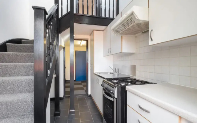 Host Stay St Martin s Road