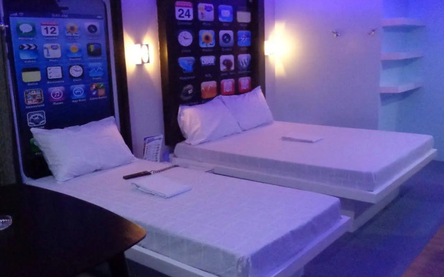 Icon Hotel Macapagal
