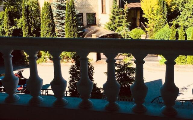 Guest House Gnezdo kota - hostel