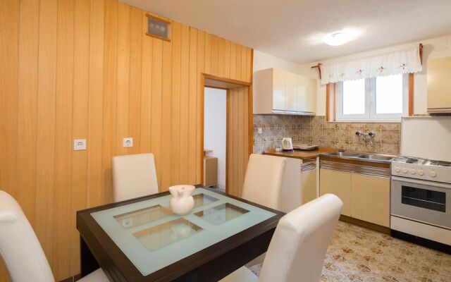 Apartments Marija Brac