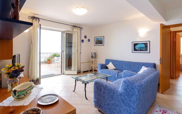 Fontana Vecchia Seaview Apartment