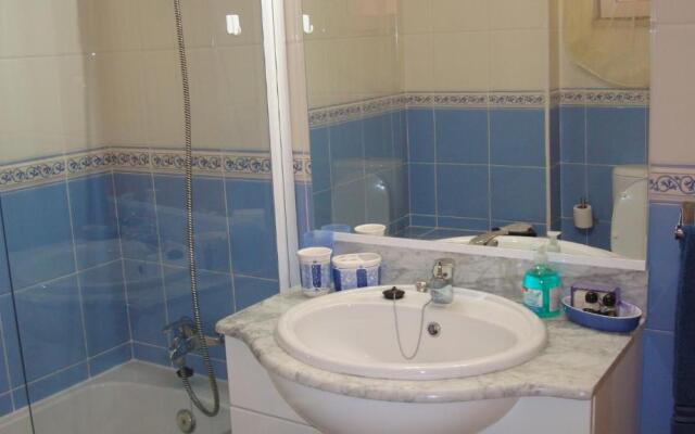 St James Apartment