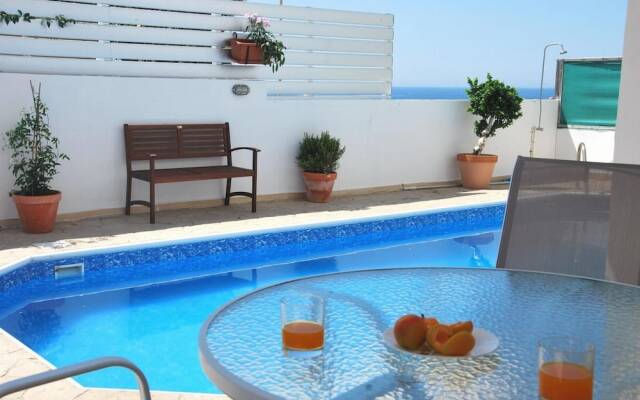 Villa Serena in Pomos