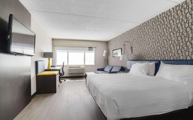 GLō Best Western Mississauga Corporate Centre