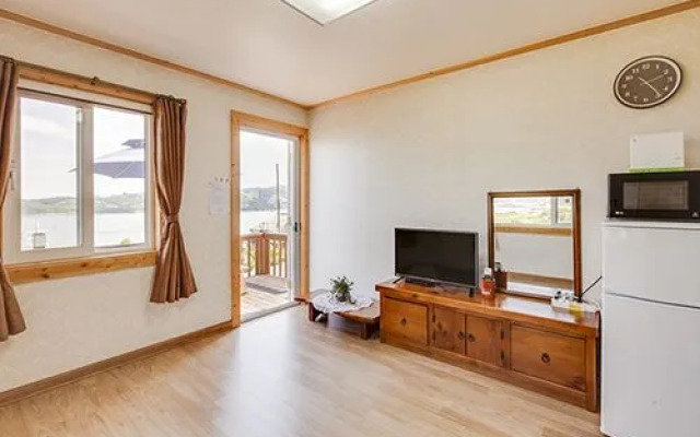 Namhae Landscape Pension