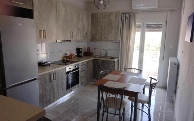 "Thea" Valis Apartments