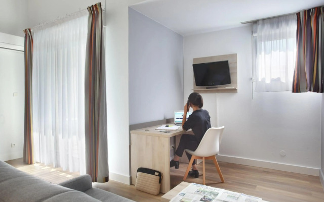 Sunny Hill Hotel Apartments
