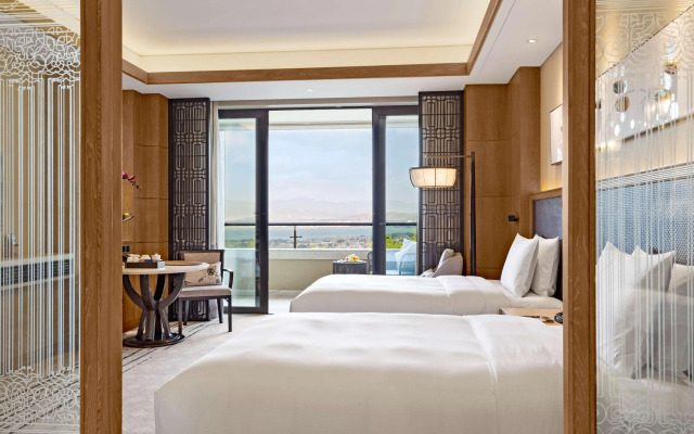 Hilton Dali Resort & Spa