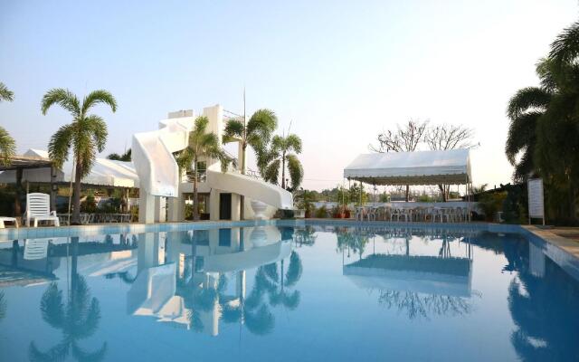 Fiesta Garden Hotel