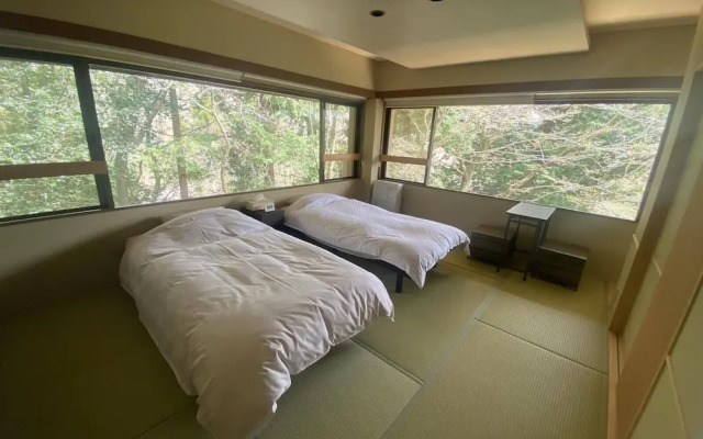HAKONE saryo KINTOKI