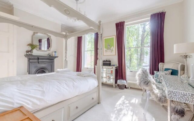 Stunning 3 Bedroom Home in Islington