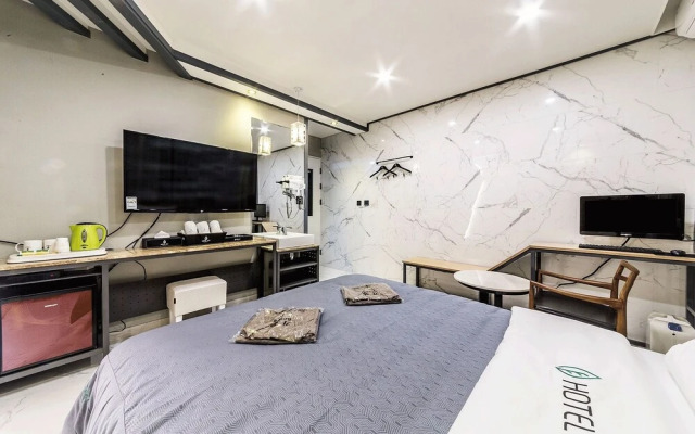 Ansan Hotel 727
