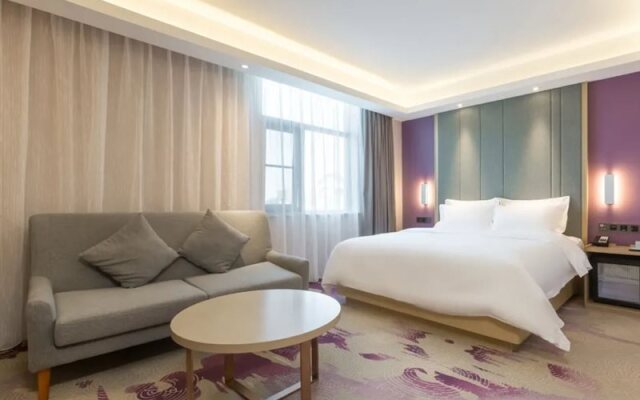 Lavande Hotel  ( Yizhuang Bridge Subway Station,Beijing  YiZhang Development Zone)