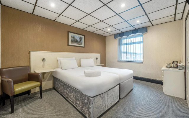 Bluewaters Hotel