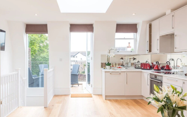 Fulham Broadway 1 Bed - Sw Balcony - Pet Friendly