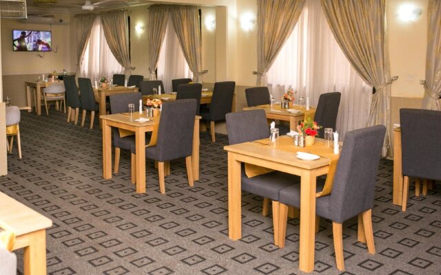 Ishakool Hotels