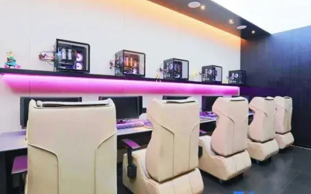 Ruisi E-Sports Hotel (Dazu Daronghui)