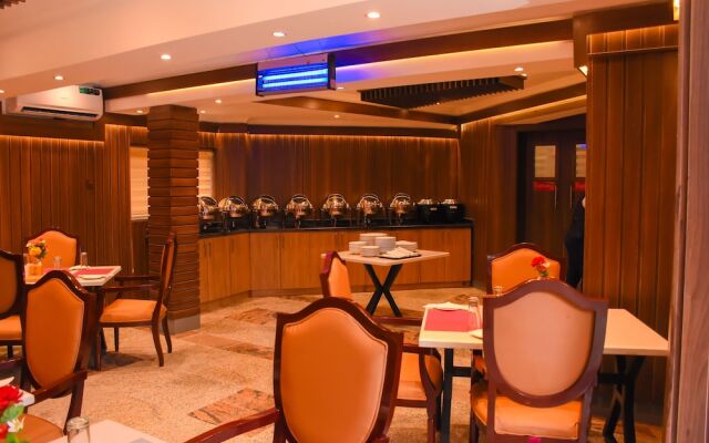 Golden Tulip Garden City Hotel - Rivotel