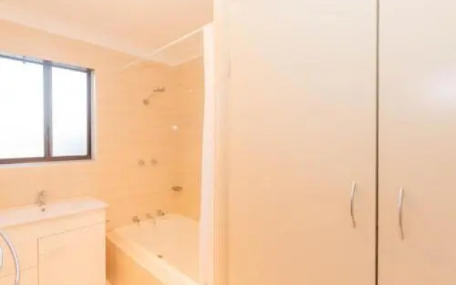 Central Park 10/1 Snowy River Avenue