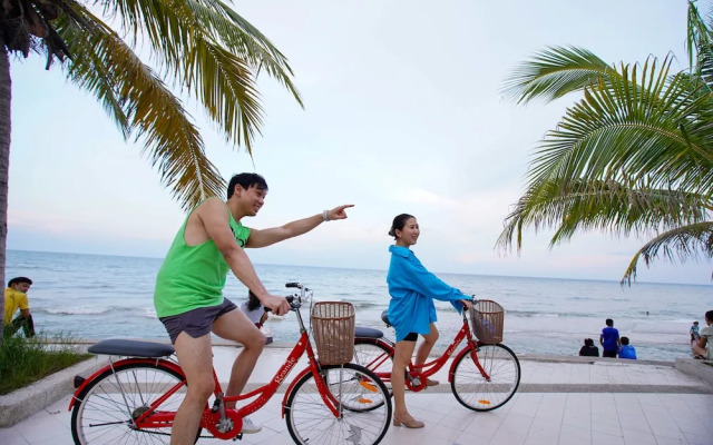 Golden Sea Hua Hin