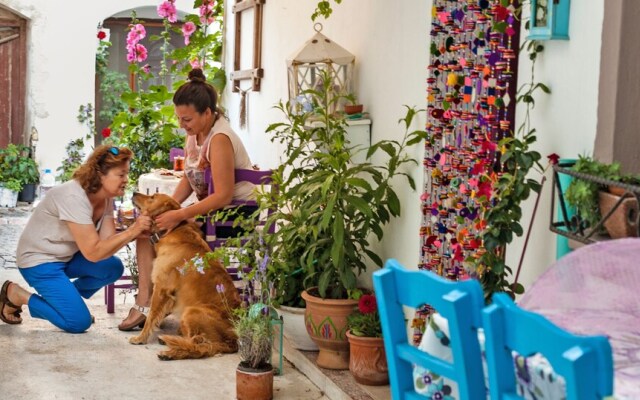 Kalinda Bozcaada (Adult Only)