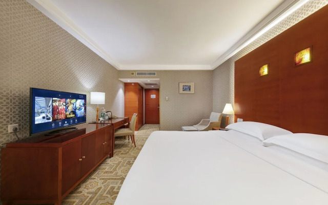 Huayang Plaza Hotel