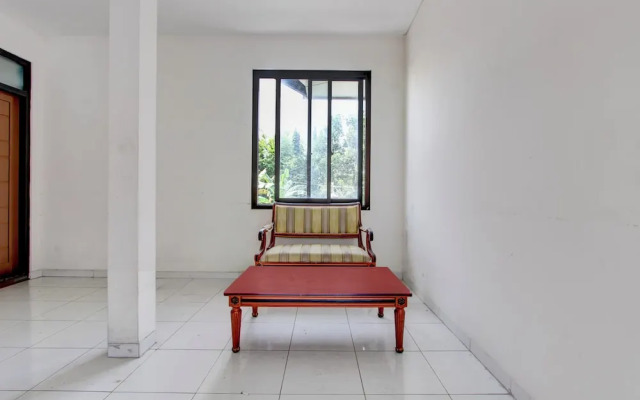 OYO 94756 23 Residence