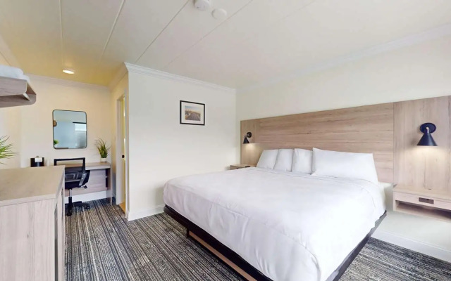 The Atlantic, BW Signature Collection