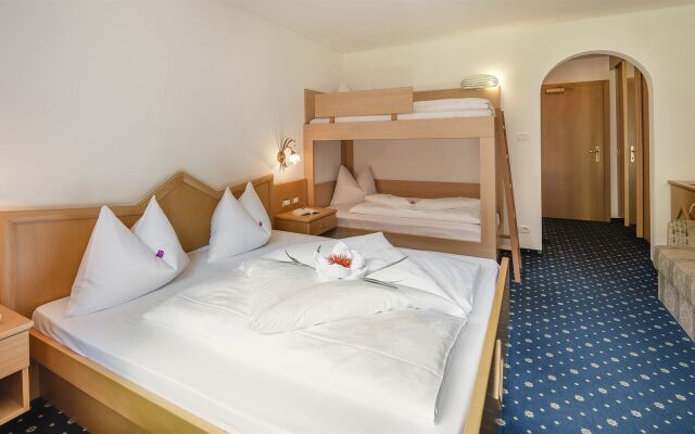 Hotel Bergkristall