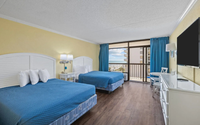 North Shore Oceanfront Resort Hotel with Waterpark