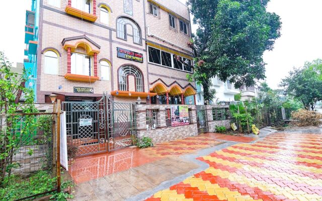 Fabhotel Sriya
