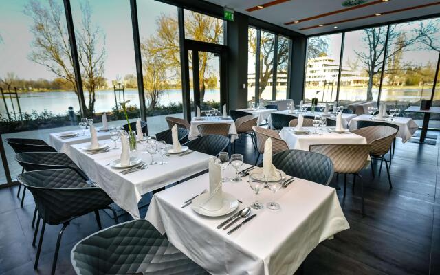 Best Western Bohemian Resort