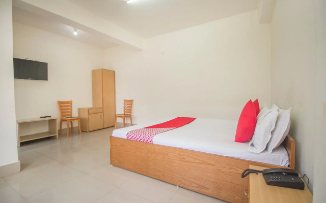 OYO 14425 Hotel Shade