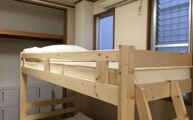 T's Guest House - Hostel