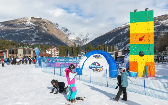 Le Meublé (between City Center & Skiing)