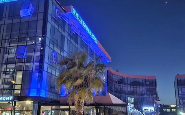 Skyblue Istanbul Hotel
