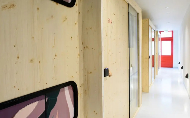 The Green Elephant Hostel & Spa